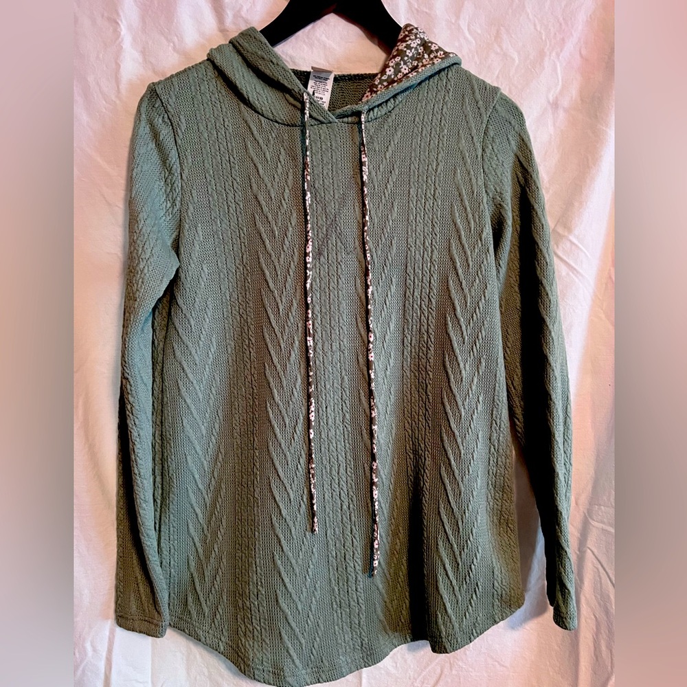 7th Ray Hooded Sweater
